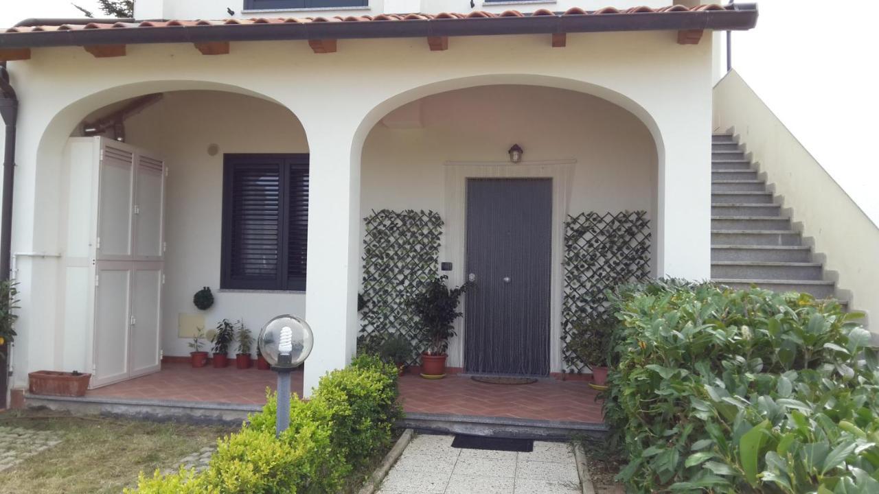 Filandari Borgo Nicoletta Case Per Le Vacanze מראה חיצוני תמונה