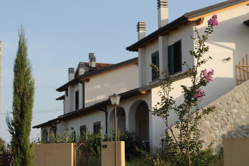 Filandari Borgo Nicoletta Case Per Le Vacanze מראה חיצוני תמונה